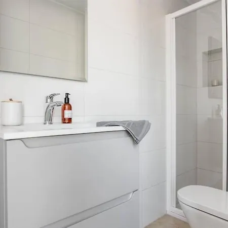 Vakantiehuis Puerto Banus Swim Real Paddle Club Sisu *