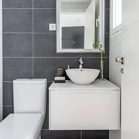 Puerto Banus Swim Real Paddle Club Sisu *