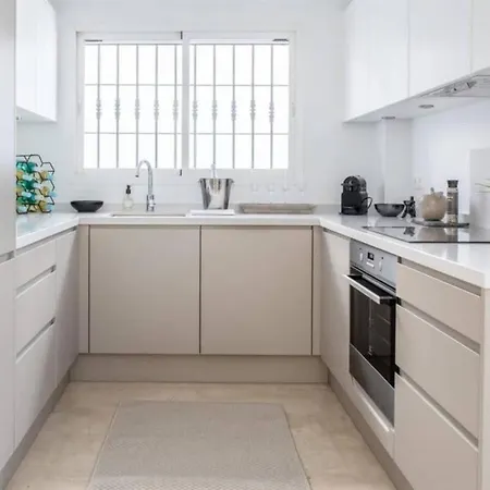 Puerto Banus Swim Real Paddle Club Sisu Marbella