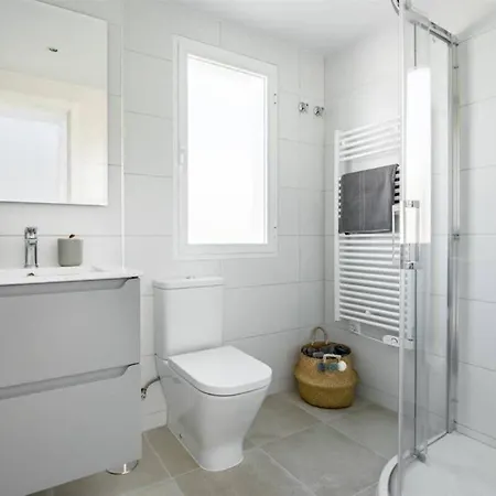 Puerto Banus Swim Real Paddle Club Sisu Vakantiehuis