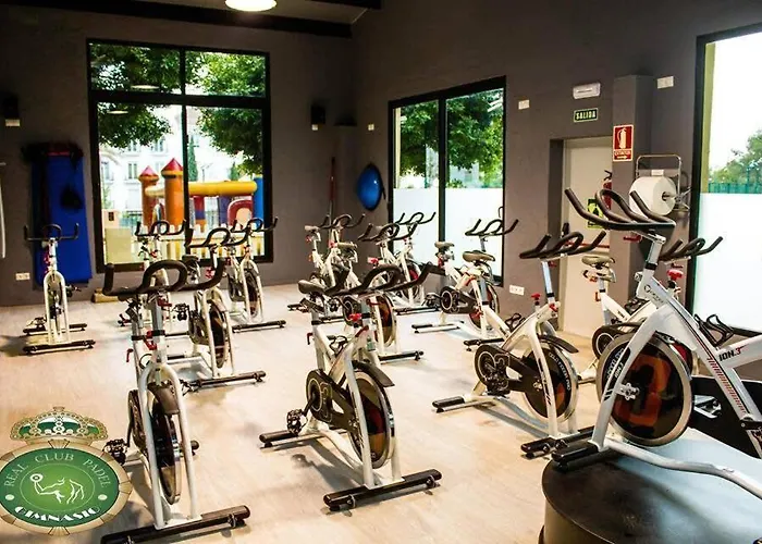Hébergement de vacances Puerto Banus Swim Real Paddle Club Sisu