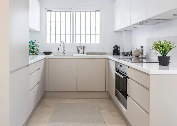 Puerto Banus Swim Real Paddle Club Sisu Марбелья